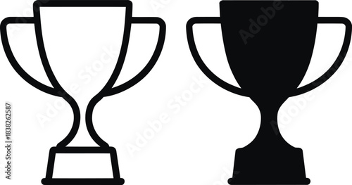 Question and answer speech bubbles icon