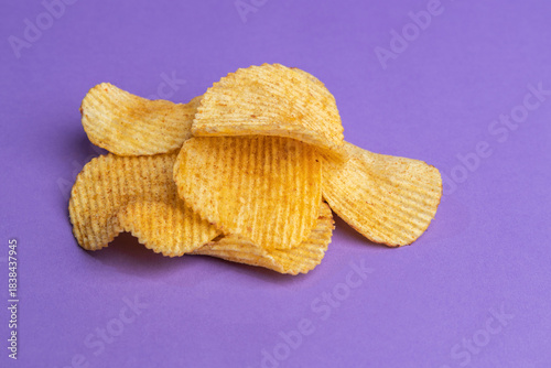 large ribbed potato chips with bacon flavor