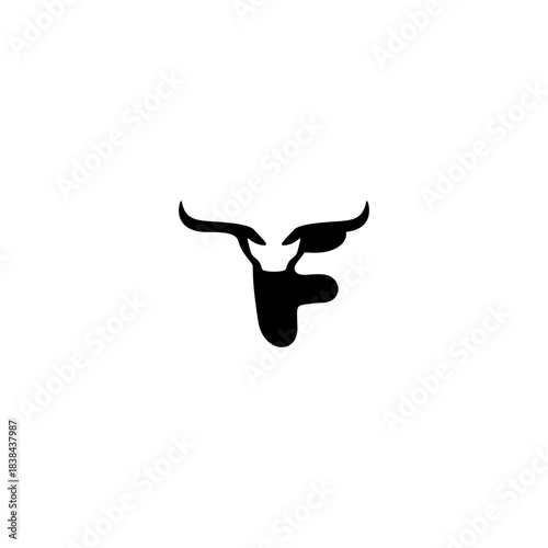 Minimalist Bull Head Shape Le...