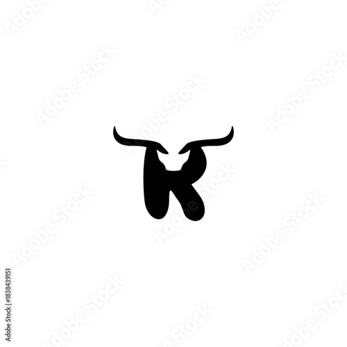 Minimalist Bull Head Shape Le...