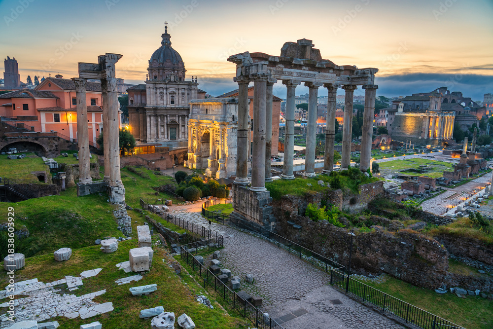 Naklejka premium Roman forum ruins at sunrise in Rome with Inscription