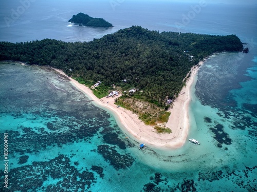 Quadro em tela Tropical island with sandbar and turquoise lagoon from above