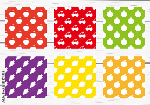 可愛いフルーツのパターン模様のセット素材