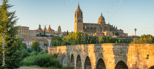 Photos Historic cityscape of Salamanca at sunset, Spain