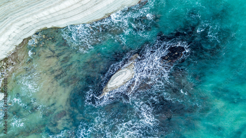 Obraz premium scala dei turchi Beautiful white beach from above drone shot pretty blue ocean sea 