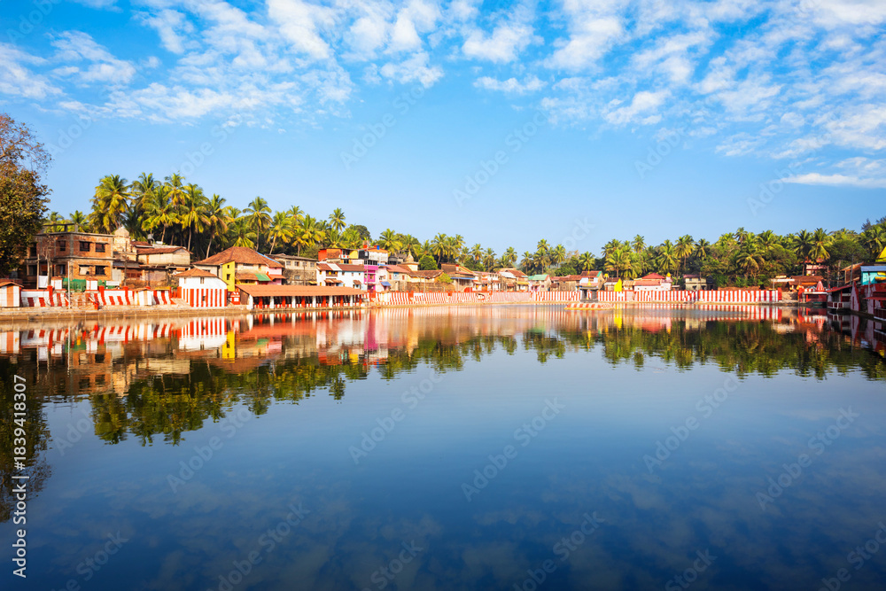 Obraz premium Koti Teertha pond in Gokarna town in India