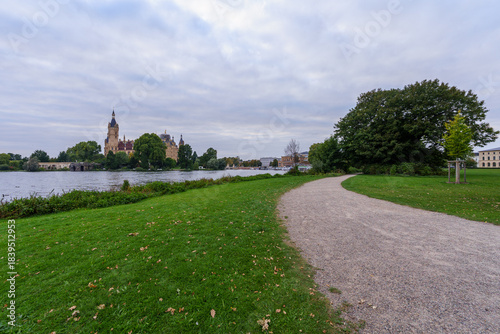 Marstall Halbinsel Park, in Schwerin