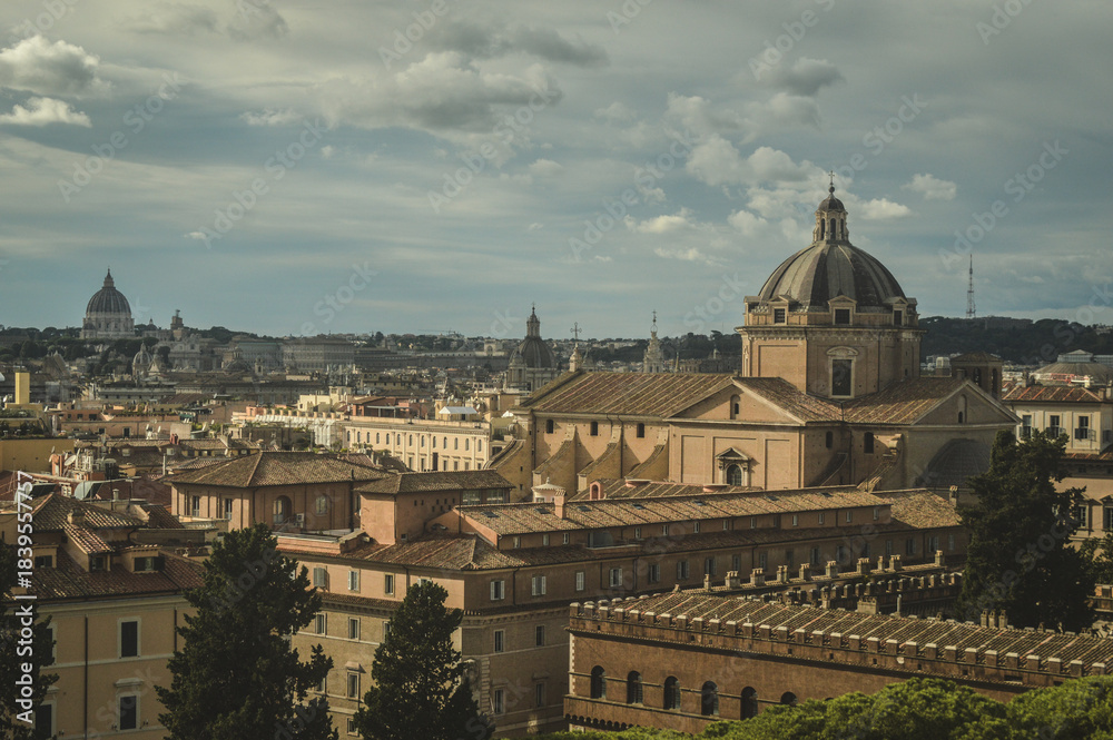 Obraz premium tejados de la ciudad de roma