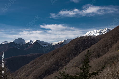 Il Corno alle Scale innevato visto dal Monte Pizzo