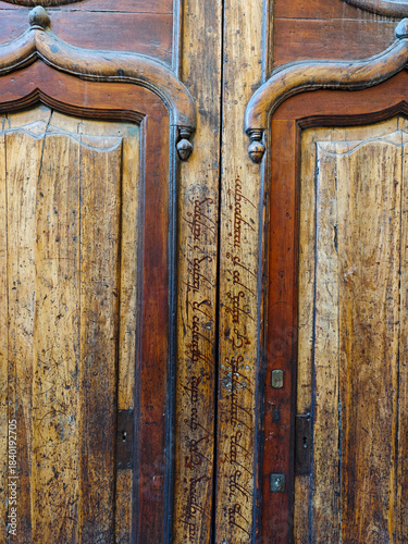 portal with Hebrew inscriptions in the Jewish Quarter ,  city center, Girona, Catalonia, Spain