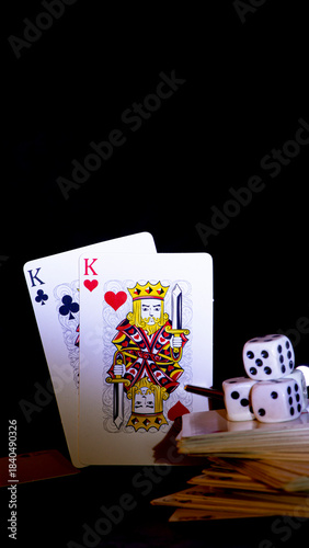 POKER Y DADOS