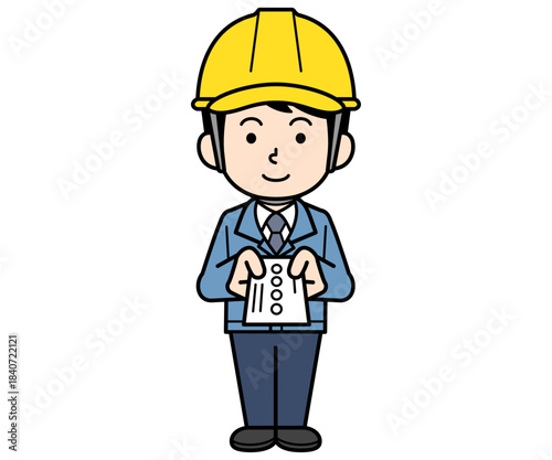 名刺を差し出すヘルメットをかぶった現場監督の男性