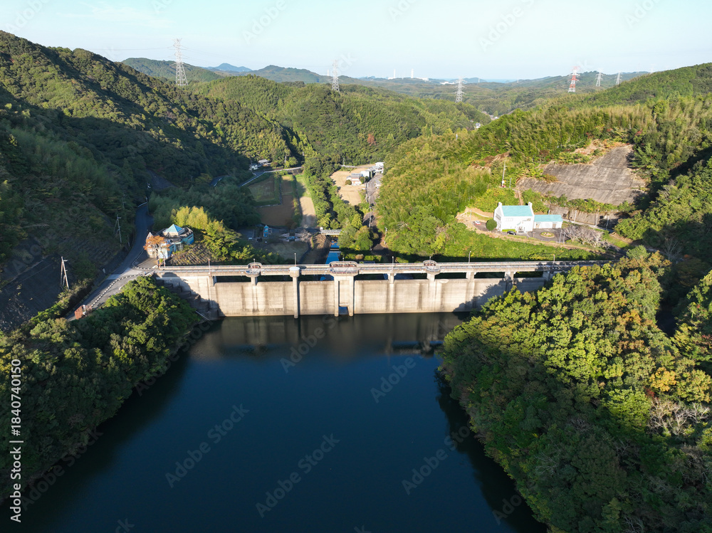 Fototapeta premium 徳島県阿南市 福井ダム ダム湖