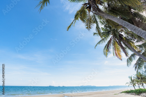 Fototapeta Naklejka Na Ścianę i Meble -  Beautiful nature sea summer background,Sand beach