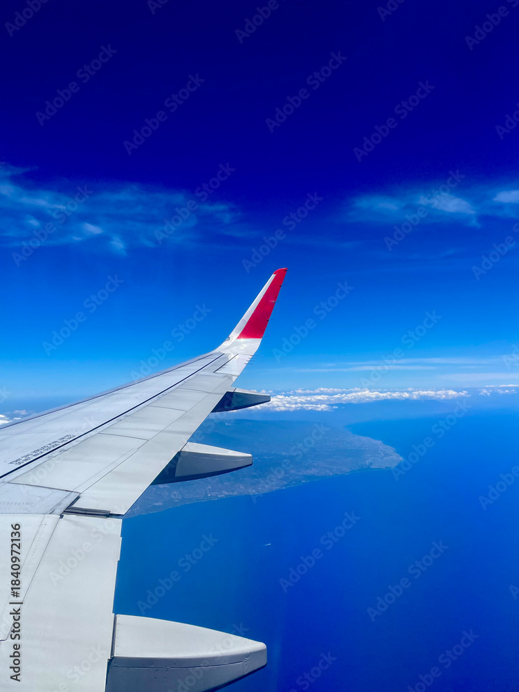 Obraz premium Aerial view from airplane window