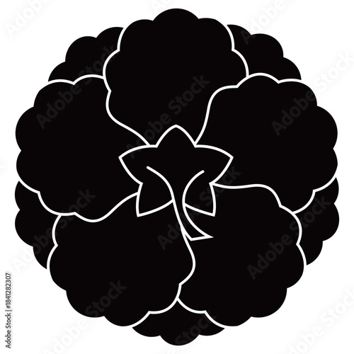 家紋です。裏牡丹といいます。