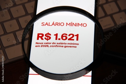 Valor do Salário Mínimo Brasileiro em  2026 - R$ 1.621,00 - Brazilian Minimum Wage in 2026 - R$ 1,621.00.
