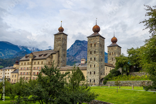 Fotografija heritage site Stockalper Palace at brig valais, switzerland in the alps