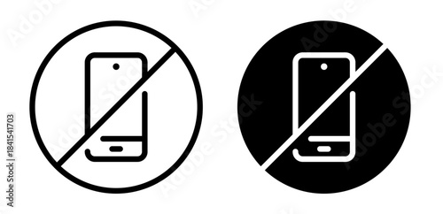 No Phone sign. Phone use is prohibited. Using the phone is forbidden icon