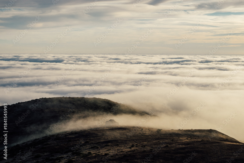 Obraz premium clouds over the sea