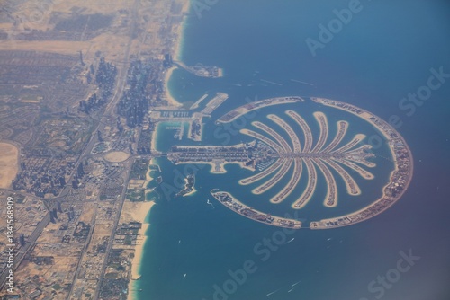 Картината върху платно Dubai Palm Jumeirah artificial island archipelago shaped like palm tree