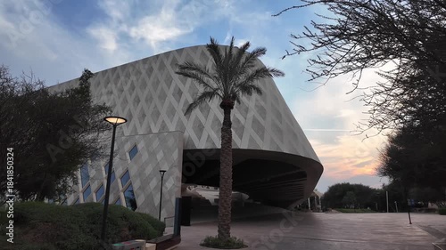 The SZDLC at Al Ain Zoo, a landmark sustainability‑focused desert education centre with striking dune‑inspired architecture.