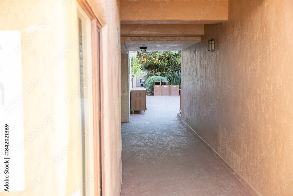 Obraz premium La Jolla Bathroom Shores Show You