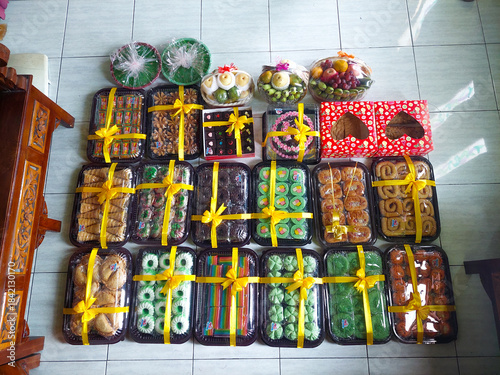 Snacks as gifts for enggagement or weddings 