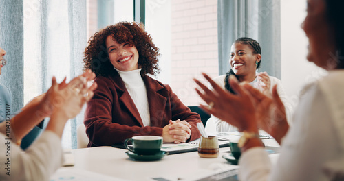 Canvas Print Woman, happy and applause with startup team, goals or congratulations at company