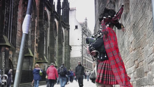 Old town with Royal Mile, Edinburgh, Scotland