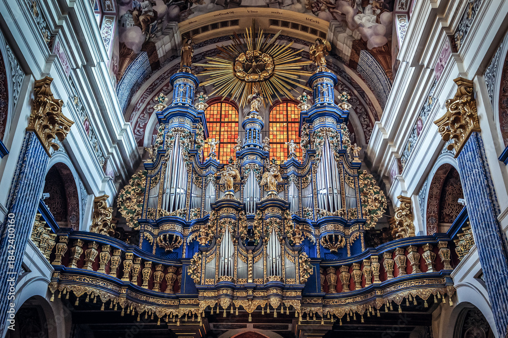 Fototapeta premium Pipe organ in Most Holy Virgin Mary, Queen of Poland, Holy Linden sanctuary in Swieta Lipka village, Poland
