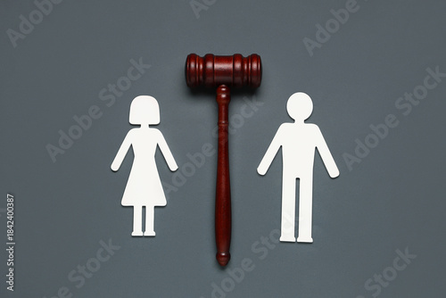 Judge's gavel with couple f...