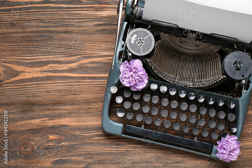 Vintage typewriter with flo...