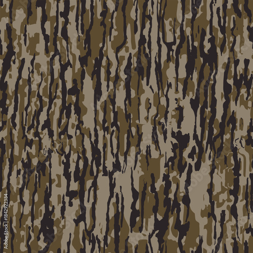Vector mossy oak tree camouflage. Real tree hunting camouflage seamless pattern.  Tree bark pattern
