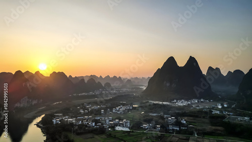 Fényképezés Guilin Karst Mountains Valley at Sunrise with River, China