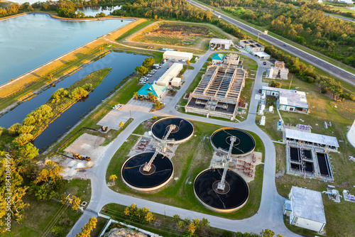 Tableau sur toile Industrial water treatment facility with water cleaning cisterns and piping syst