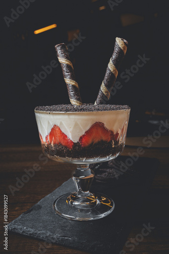 magnolya oreo dessert in glass cup