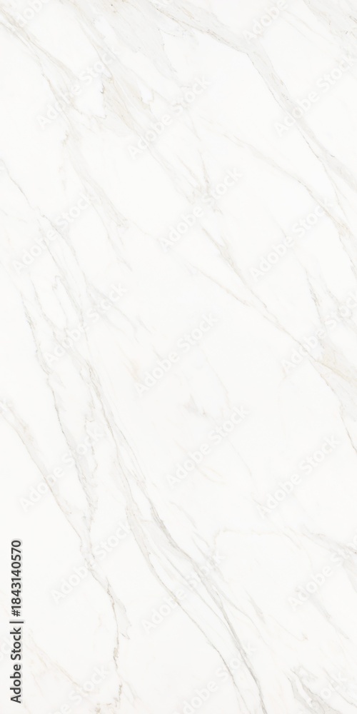 Obraz premium White marble surface with subtle pink veining and smooth texture