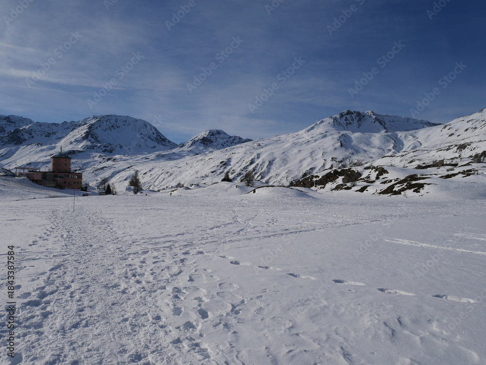 Obraz premium Simplon Pass, Switzerland in the winter.