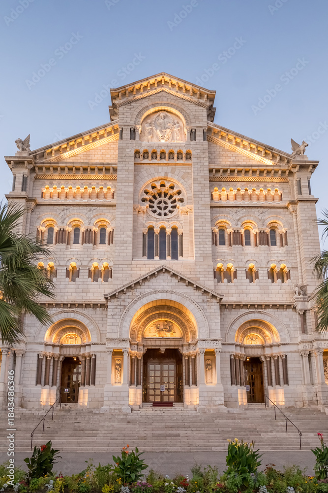 Fototapeta premium Saint Nicholas Cathedral in Monaco with Tombs of Princess Grace and Prince Rainier