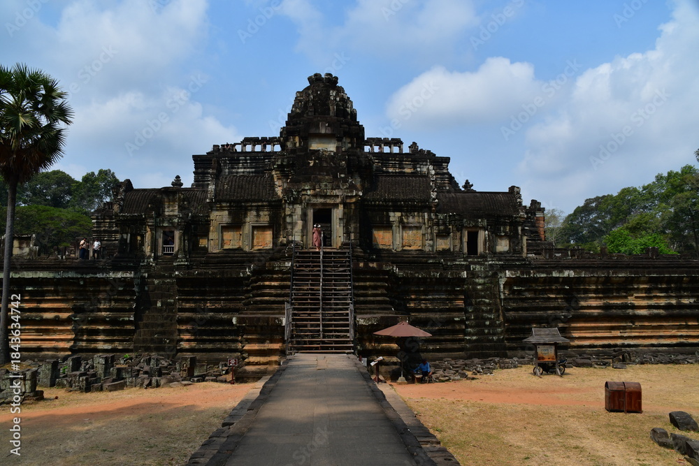 Naklejka premium カンボジア シェムリアップ遺跡群 パプーオン