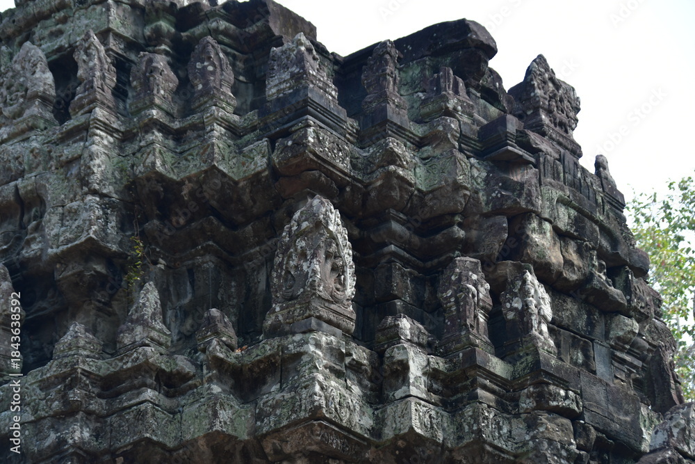 Naklejka premium カンボジア シェムリアップ遺跡群 チャウ・サイ・テヴォーダ