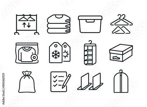 Wardrobe Switch Icons. Seasonal wardrobe switch. Line icon set o