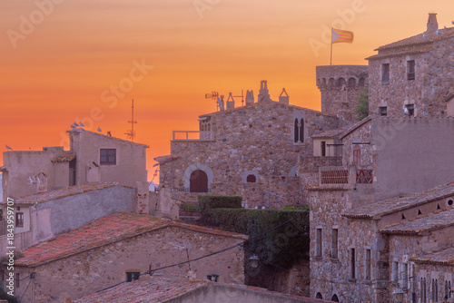 Quadro su tela Tossa de Mar medieval fortress at sunrise, Tossa de Mar, Spain