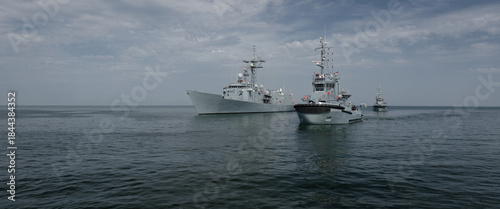 GUIDED MISSILE FRIGATE AND TUGS - Polish Navy ships on the Baltic Sea
