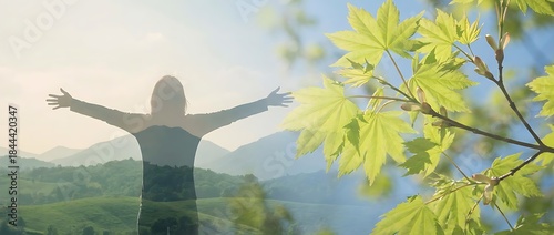 新緑と広がる大地が重なる二重露光の自由と生命力のシンボル