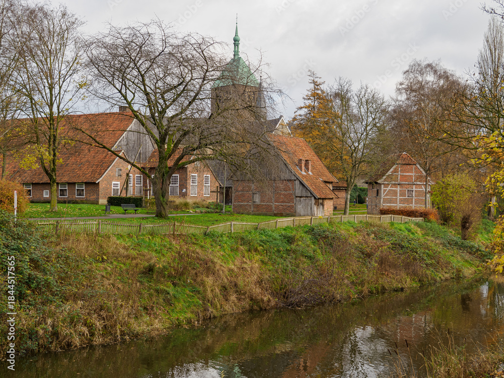 Fototapeta premium Herbstzeit in Vreden im Münsterland