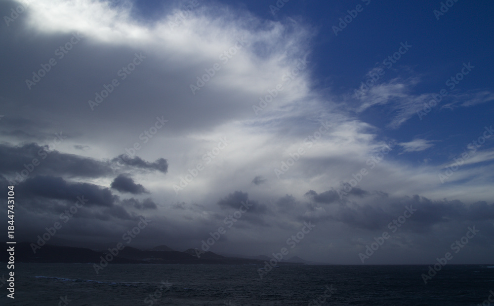 Obraz premium European windstorm Emilia affecting Gran Canaria, Canary Islands