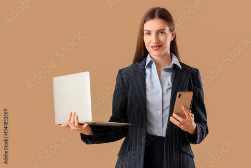 Beautiful young businesswom...