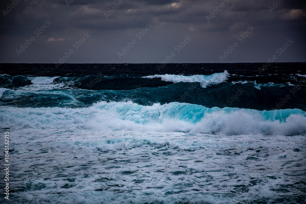 Fototapeta premium 奄美大島の冬の海。